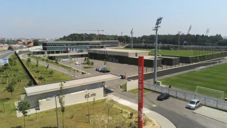 CP. FPF ataca decisão de integrar 1.º Dezembro: “Fere verdade desportiva”