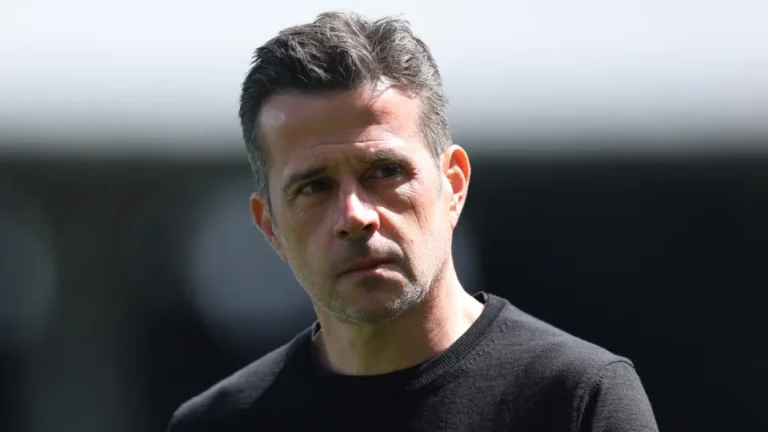 Revolução para a gestão. As escolhas iniciais para o Hearts-Benfica