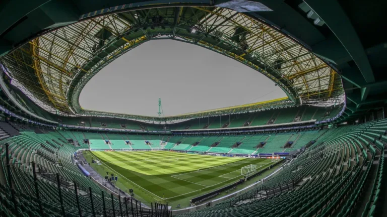 Sporting-Galatasaray: Leão caça Leão na savana milionária