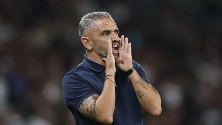 Rui Borges surpreende. Os onzes para o Sporting-Galatasaray