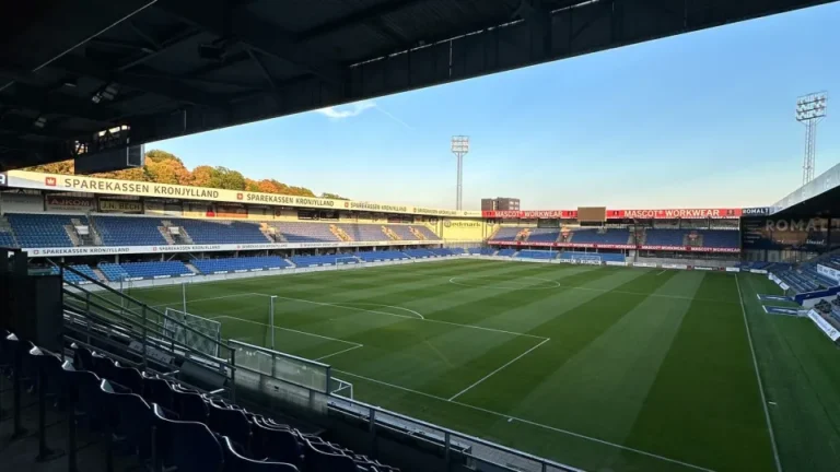 EM DIRETO: Benfica decide futuro da Liga Europa na Dinamarca ante Aarhus